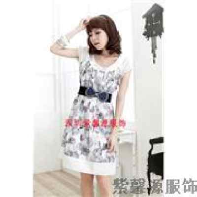 深圳紫馨源服飾 品牌庫存服裝與折扣女裝低價清倉，助力時尚零售